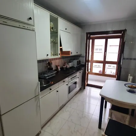 Tata Y Yayo - Piso 4 Pax Muy Comodo En - Vut-5984-as Aviles